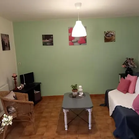 A 5mn Des Plages Et A 5mn De Granville *