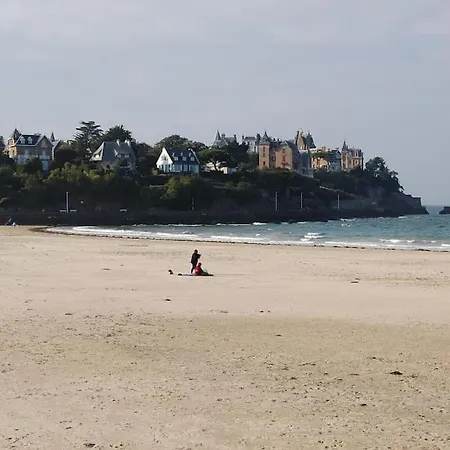 A 5mn Des Plages Et A 5mn De Granville בית נופש