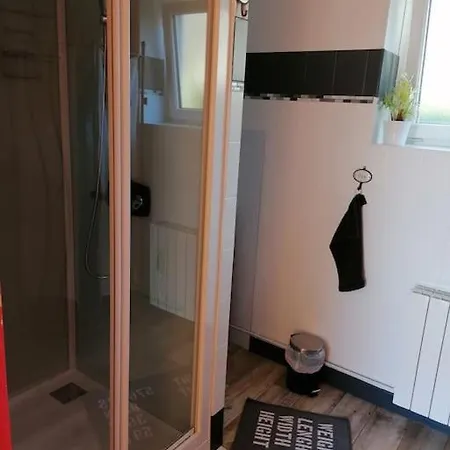 A 5mn Des Plages Et A 5mn De Granville בית נופש