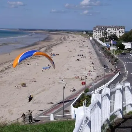 A 5mn Des Plages Et A 5mn De Granville Longueville (Manche)