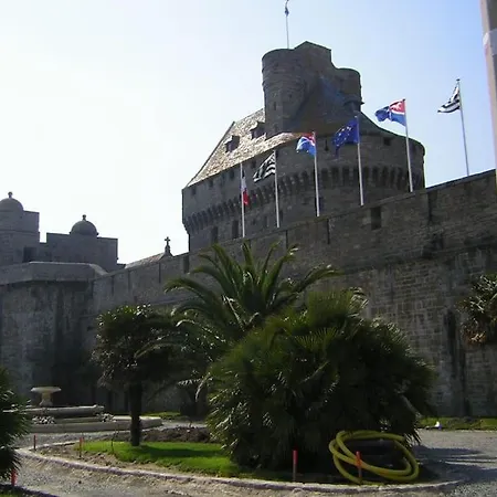 בית נופש A 5mn Des Plages Et A 5mn De Granville *