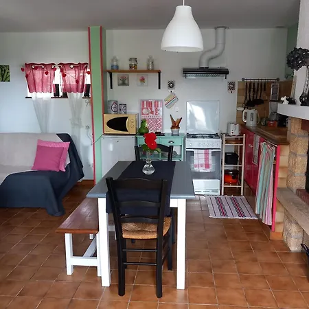 A 5mn Des Plages Et A 5mn De Granville * Longueville (Manche)