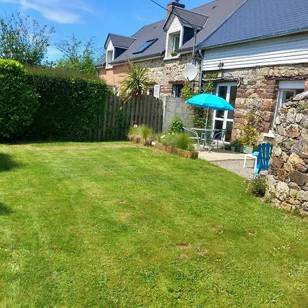 A 5mn Des Plages Et A 5mn De Granville *