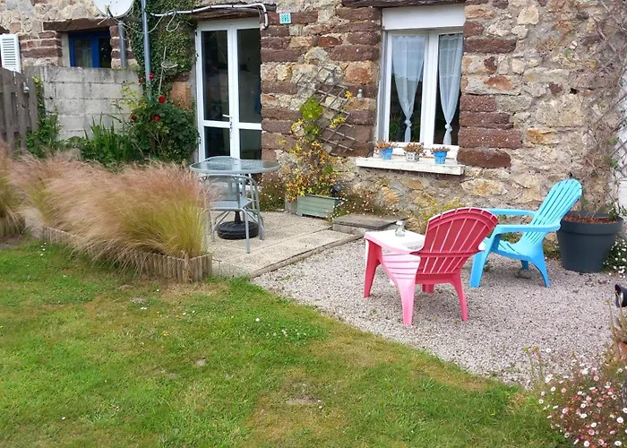 A 5mn Des Plages Et A 5mn De Granville Longueville (Manche)